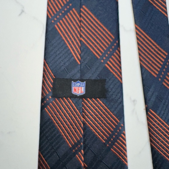 NFL | Chicago Bears Necktie - Picture 3 of 4